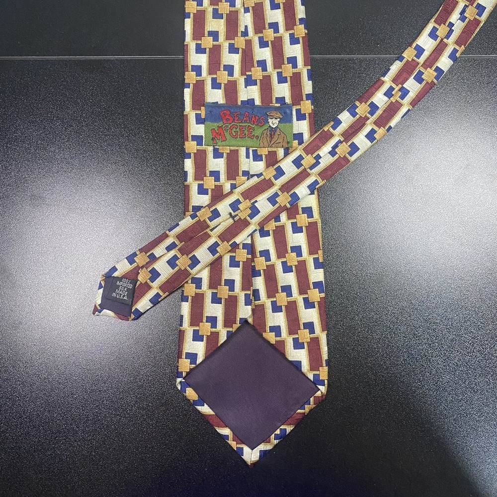 Vintage Beans McGee Tie Geometric Red Blue Gold Silk 3.5 x 58" USA Made AOP - Picture 3 of 6